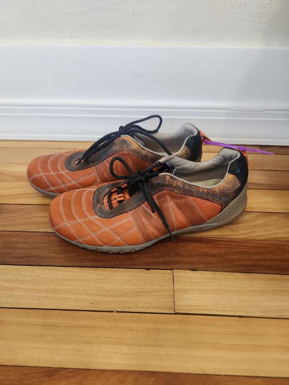 Merrell Shoes Mens Size 9.5 Orange Leather Athletic Walking Sneakers Racer